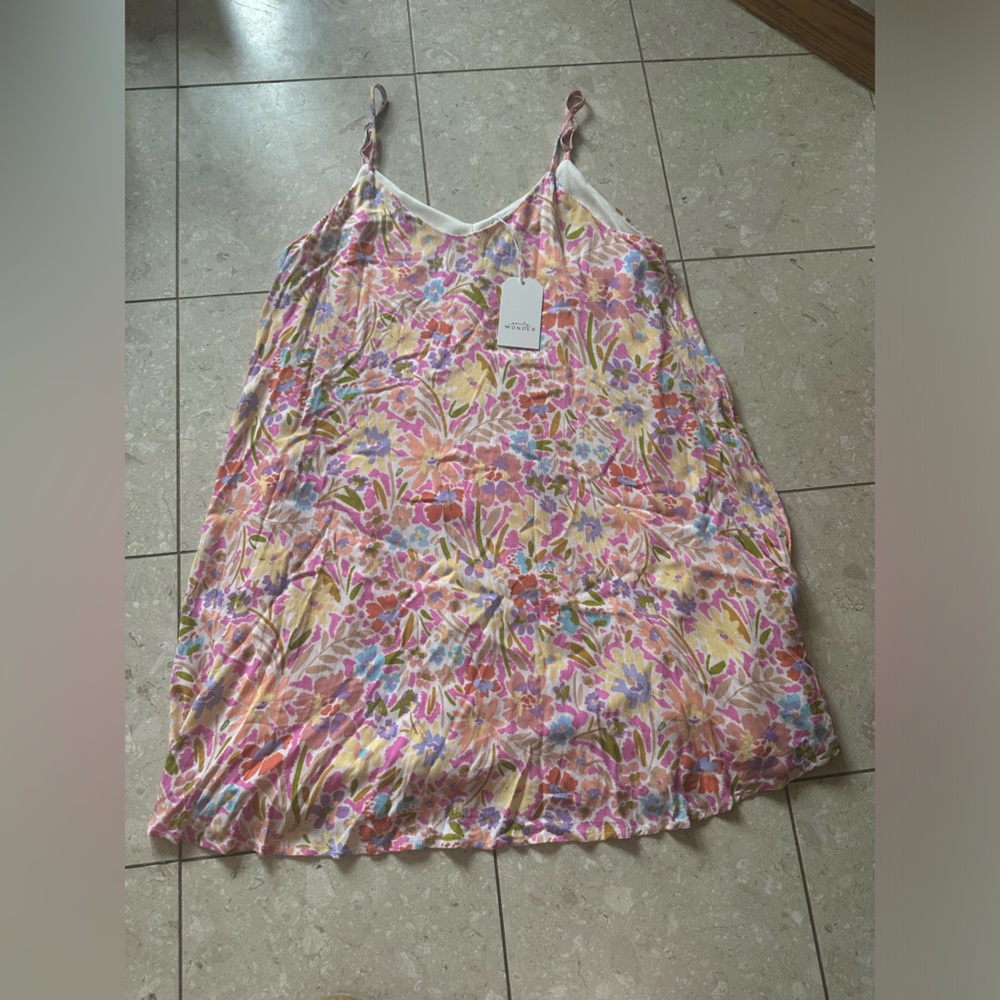 NWT Emily Wonder spring dress